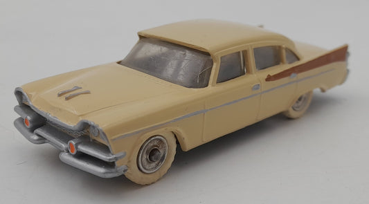 Dinky Toys 191 Dodge Royal Sedan 1/43 beige – Meccano England vintage restaurée