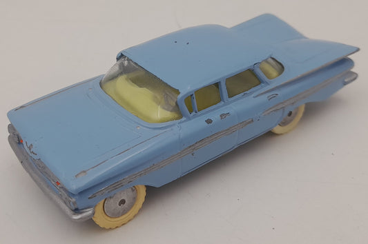 Corgi Toys Chevrolet Impala 1 43 Made in Britain restaurée bon état