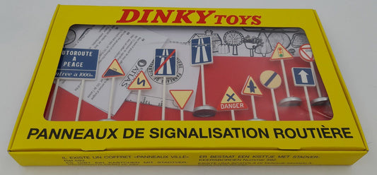 Dinky Toys 1:43 Atlas – Coffret “Panneaux de Signalisation Routière” – Réf. 593