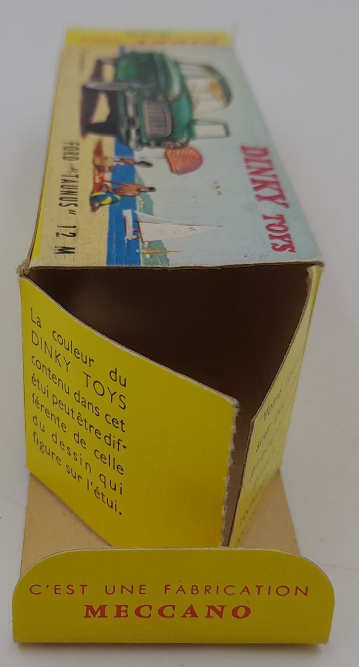 Dinky Toys Ford Taunus 12M n°538 avec boîte d’origine – Meccano France – État proche du neuf
