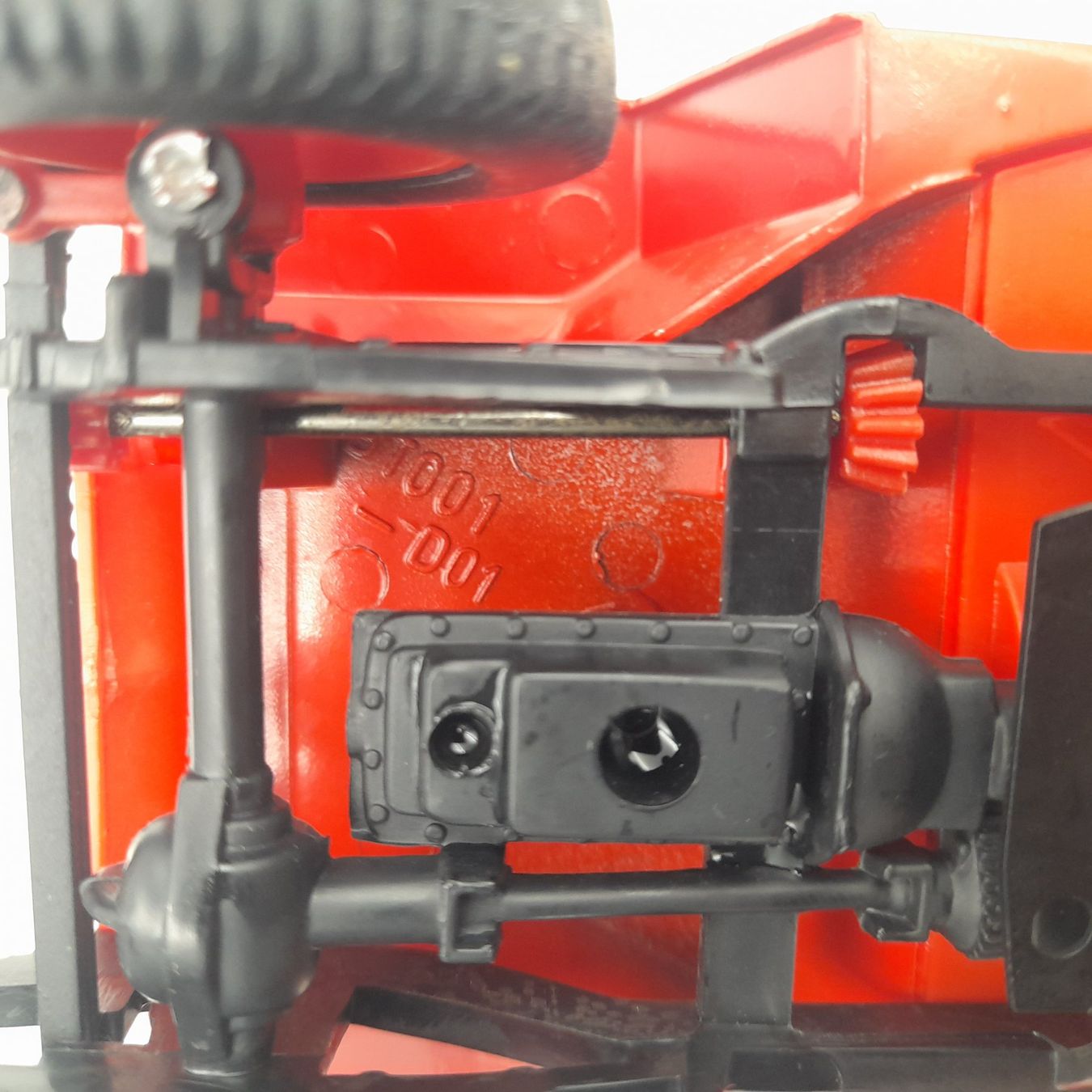 Jeep Rouge Tintin 1/18 avec Dupond et Dupont – Moulinsart Collection